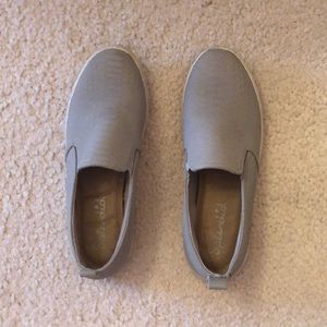 Splendid slip on leather sneakers